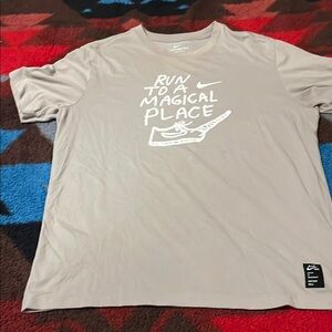 Nike Men's Beige Graphic T-Shirt